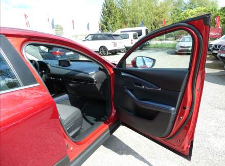 Mazda - CX-30
