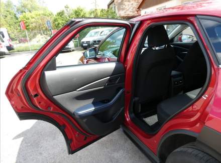Mazda - CX-30