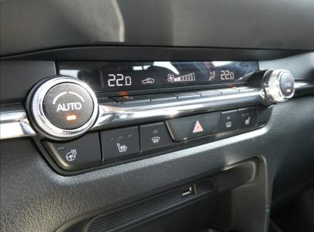 Mazda - CX-30