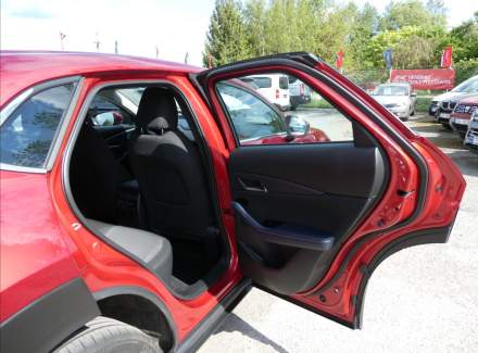 Mazda - CX-30