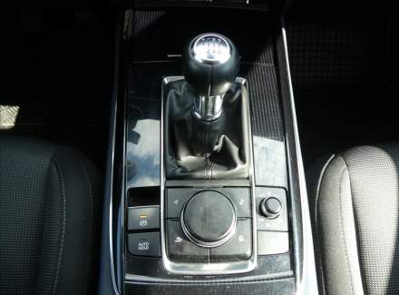 Mazda - CX-30