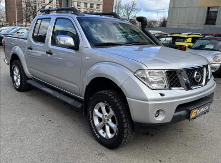 Nissan - Navara