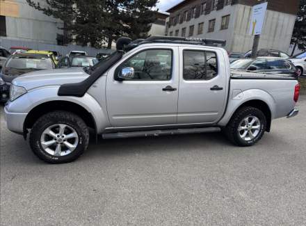 Nissan - Navara