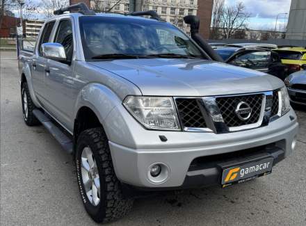 Nissan - Navara