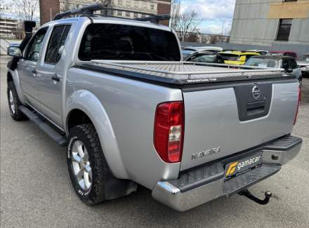 Nissan - Navara