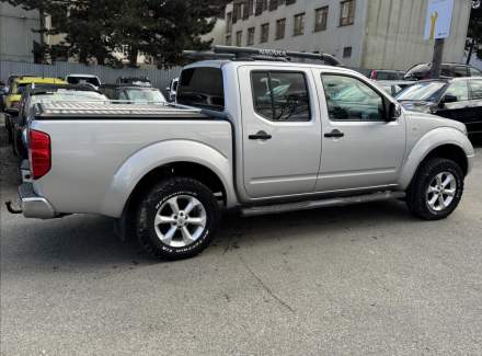 Nissan - Navara