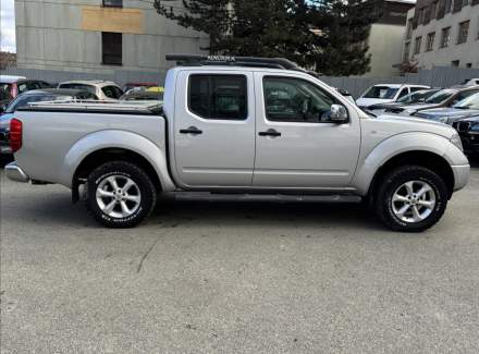 Nissan - Navara