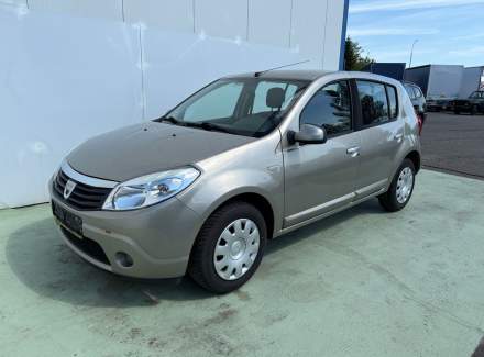 Dacia - Sandero