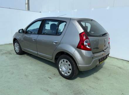 Dacia - Sandero