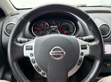 Nissan - Qashqai
