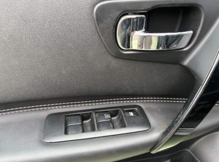 Nissan - Qashqai