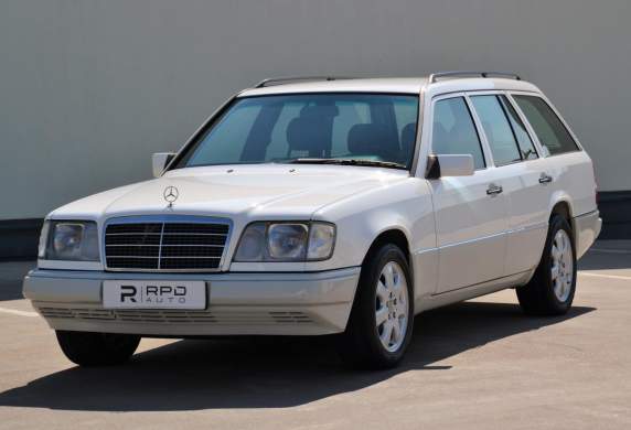 Mercedes-Benz - E-class