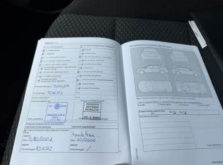 Volkswagen - Touran