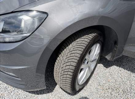 Volkswagen - Touran