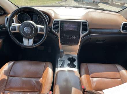 Jeep - Grand Cherokee
