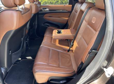 Jeep - Grand Cherokee