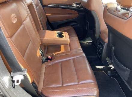 Jeep - Grand Cherokee