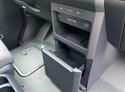 Kia - PV5