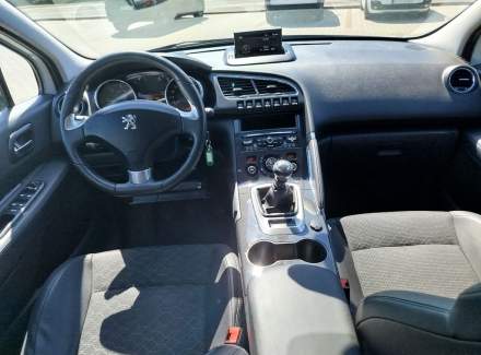 Peugeot - 3008