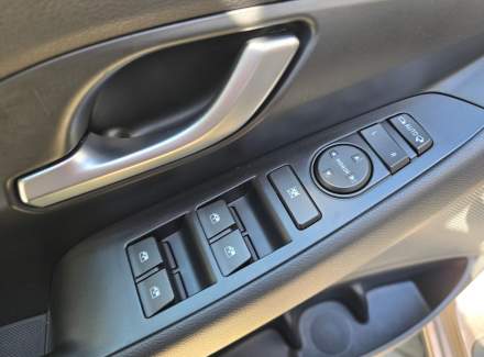 Hyundai - i30
