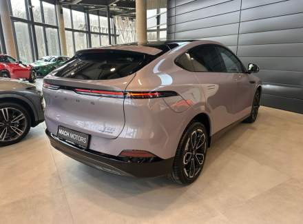 XPENG - G6