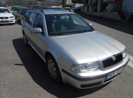 Škoda - Octavia