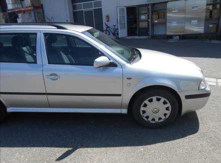 Škoda - Octavia