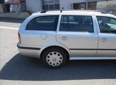 Škoda - Octavia