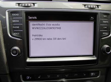 Volkswagen - Golf