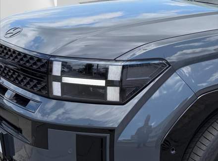 Hyundai - Santa FE