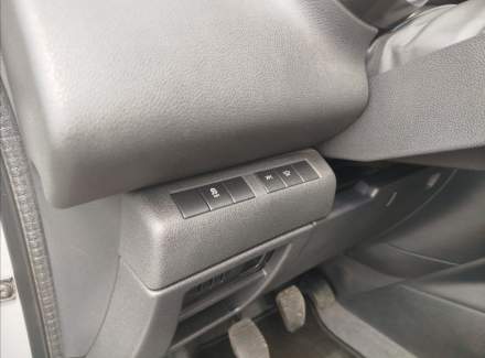 Peugeot - 5008