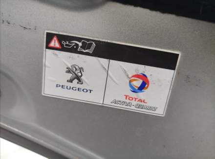 Peugeot - 5008