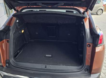 Peugeot - 3008