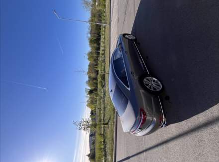 Audi - A8