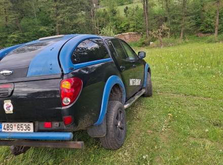 Mitsubishi - L 200