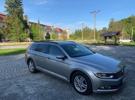 Volkswagen - Passat