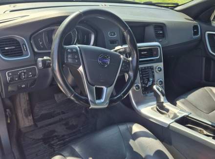 Volvo - V60