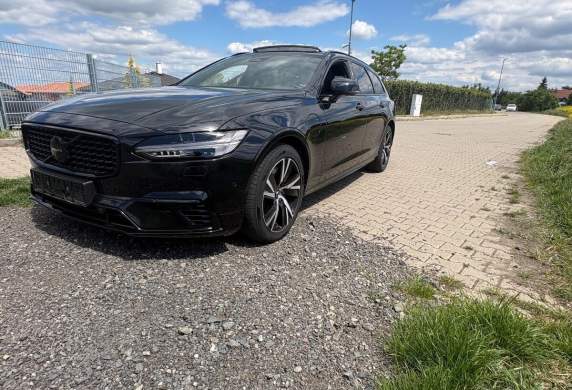 Volvo - V90