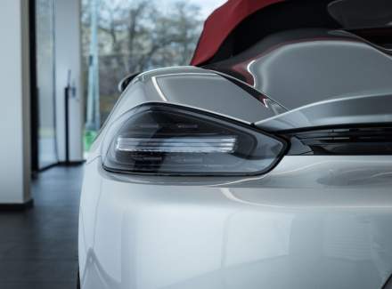 Porsche - 718