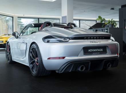 Porsche - 718