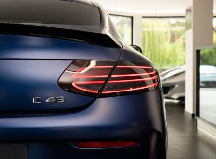 Mercedes-Benz - C-class