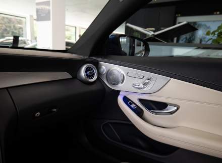 Mercedes-Benz - C-class