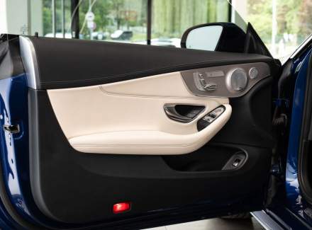 Mercedes-Benz - C-class