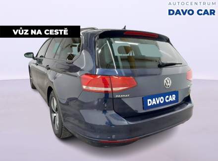 Volkswagen - Passat