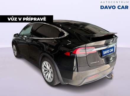 Tesla - Model X
