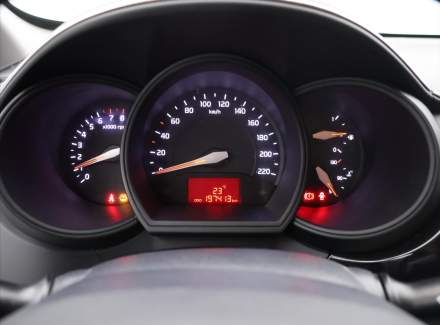 Kia - Rio