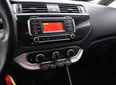 Kia - Rio