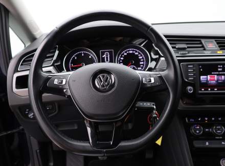 Volkswagen - Touran