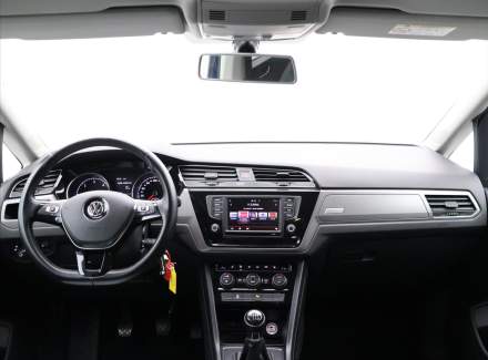 Volkswagen - Touran