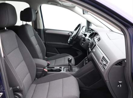 Volkswagen - Touran